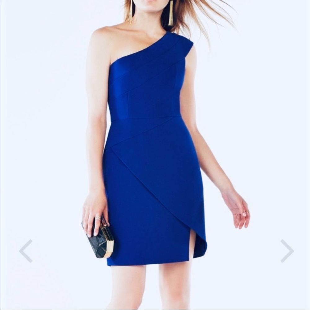 BCBGMaxAzria Blue One Shoulder Asymmetrical Cocktail Dress. Size 4
